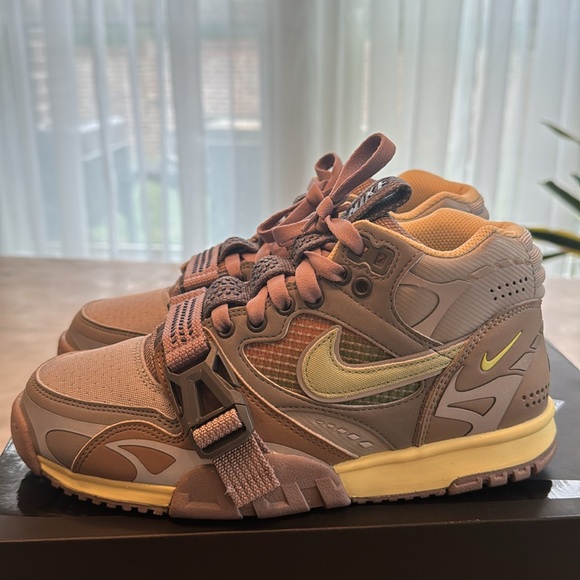 Nike Air Trainer 1 SP - Picture 4 of 8